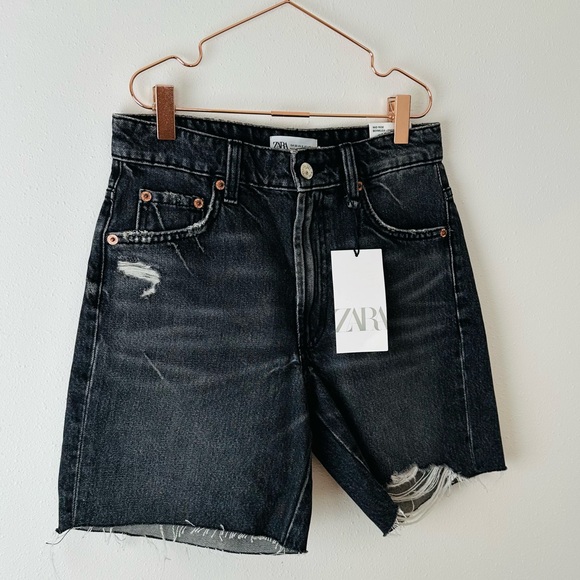 New Zara mid rise loose fit bermuda black washed denim distressed shorts - Picture 9 of 11